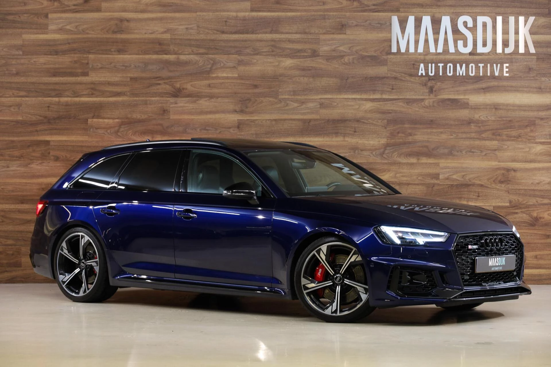 Hoofdafbeelding Audi RS4