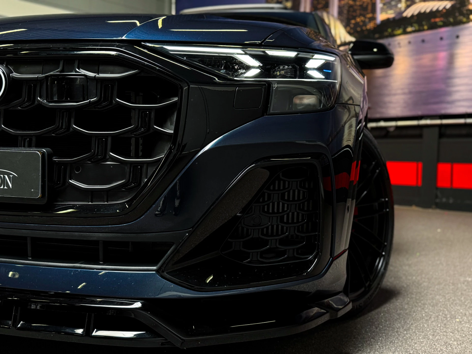 Hoofdafbeelding Audi Q8