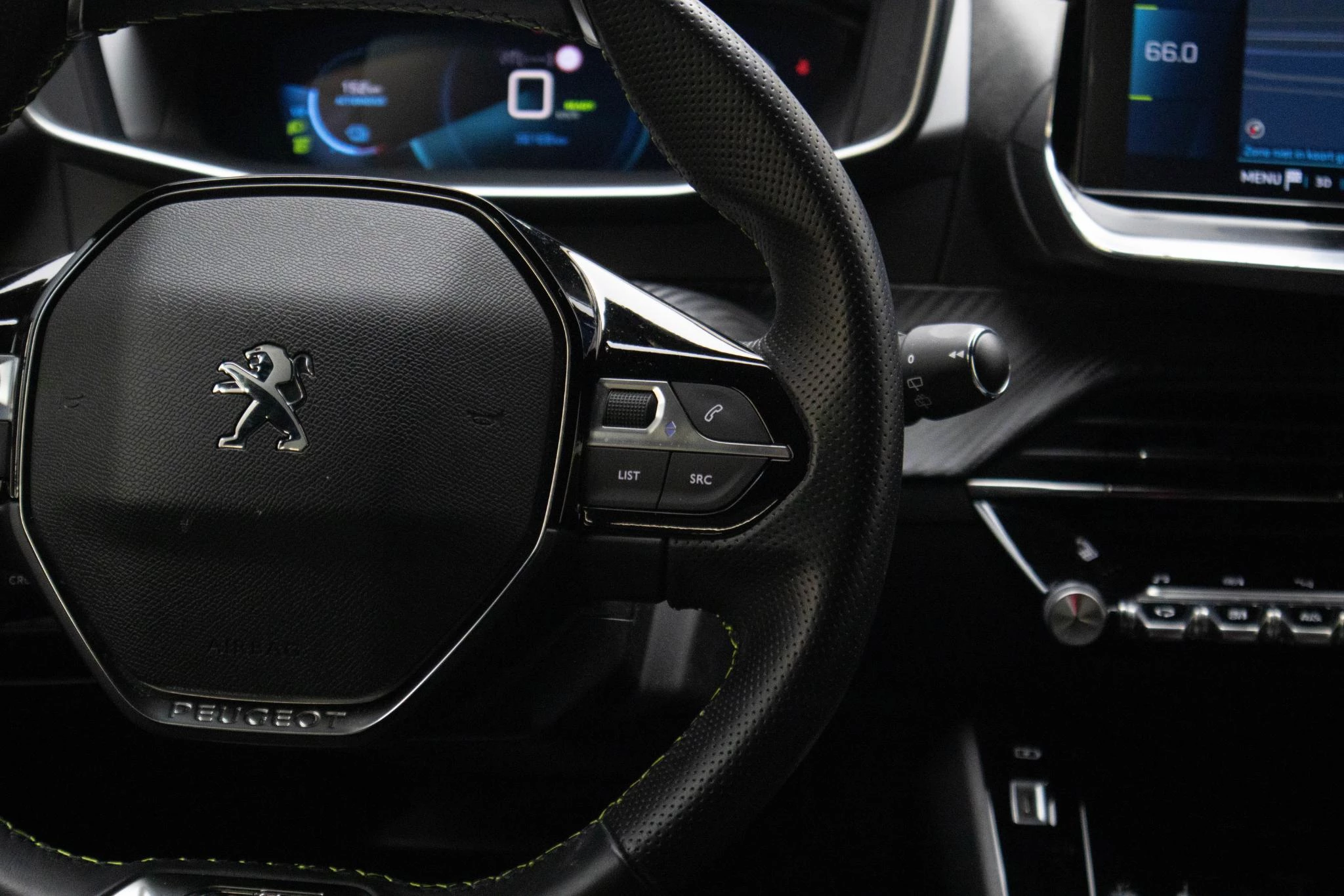 Hoofdafbeelding Peugeot e-208