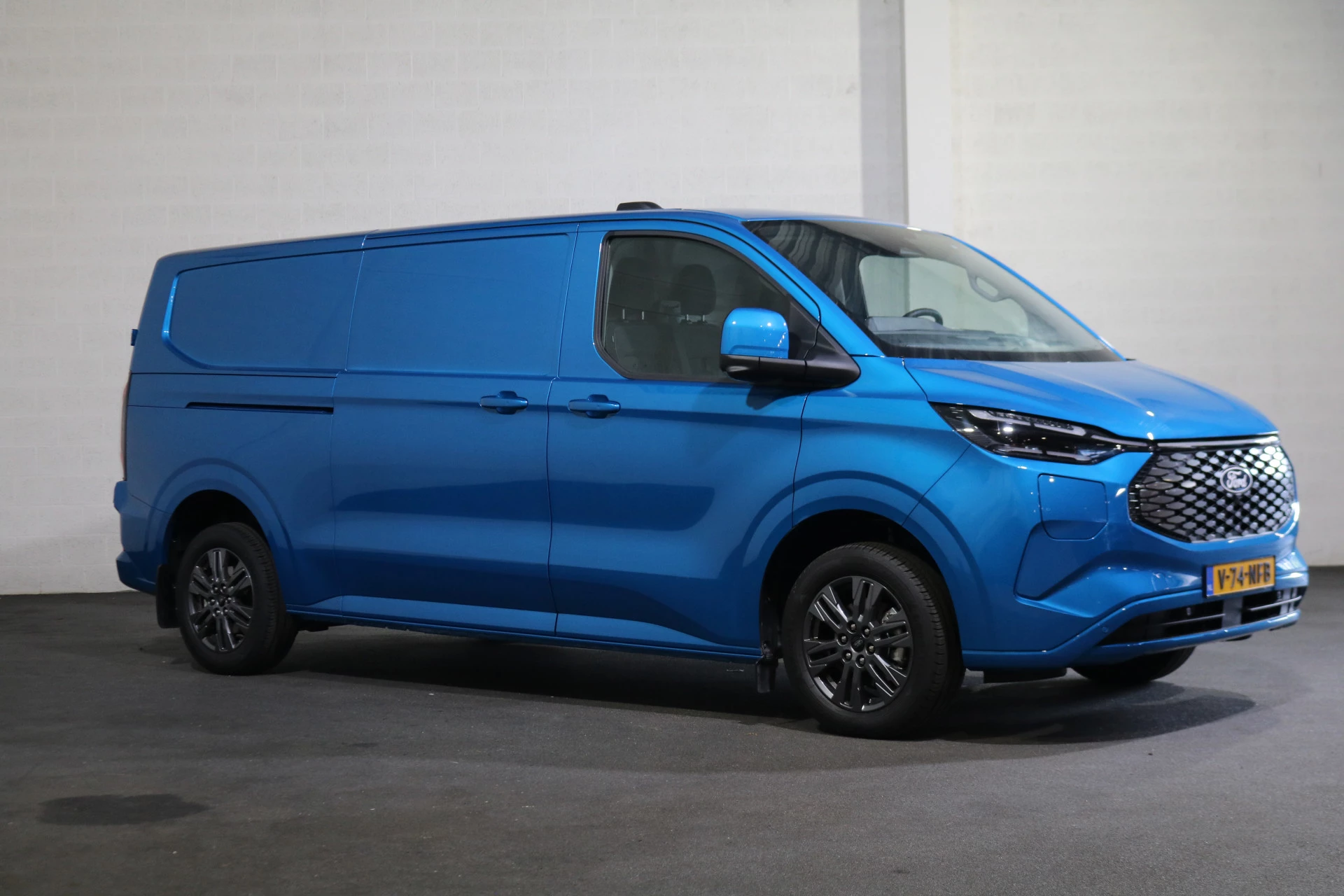 Hoofdafbeelding Ford E-Transit Custom
