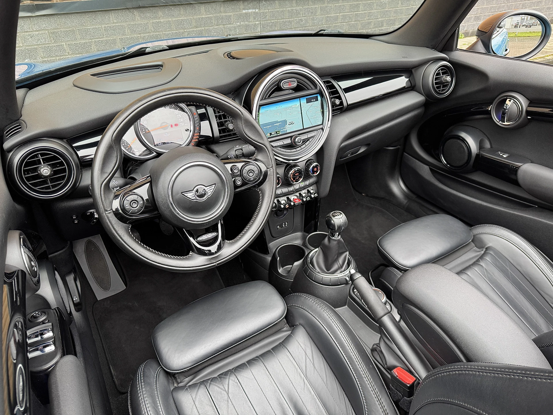 Hoofdafbeelding MINI Cooper Cabrio