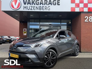 Hoofdafbeelding Toyota C-HR Toyota C-HR 1.8 Hybrid Executive // NAVI // CAMERA // CLIMA // ADAP. CRUISE // DODEHOEK // DAB // PDC //