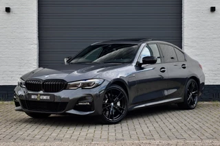 BMW 3-serie 330e High Executive M-Sport | Pano | Laser | 19" | Leder |