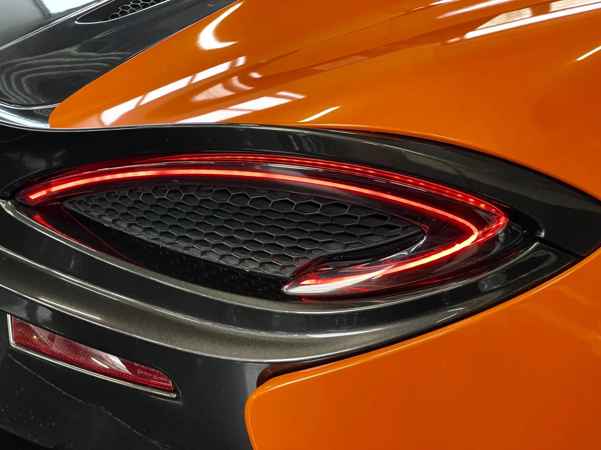 Hoofdafbeelding McLaren 570S