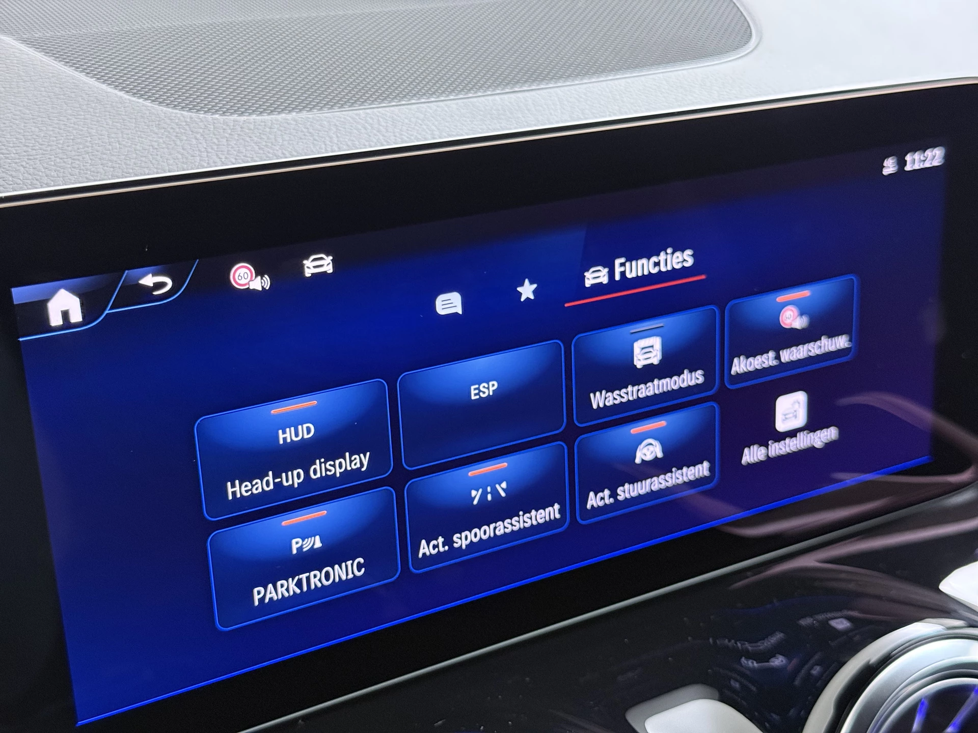 Hoofdafbeelding Mercedes-Benz EQB