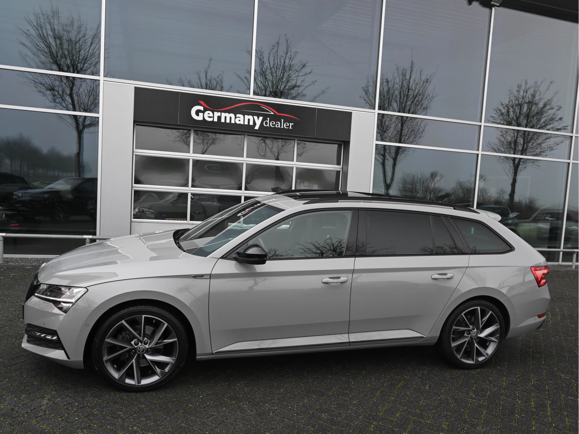 Hoofdafbeelding Škoda Superb