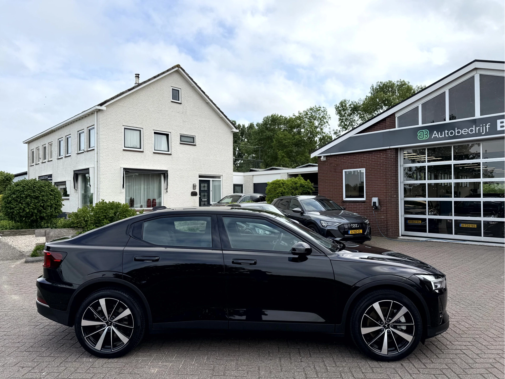 Hoofdafbeelding Polestar 2