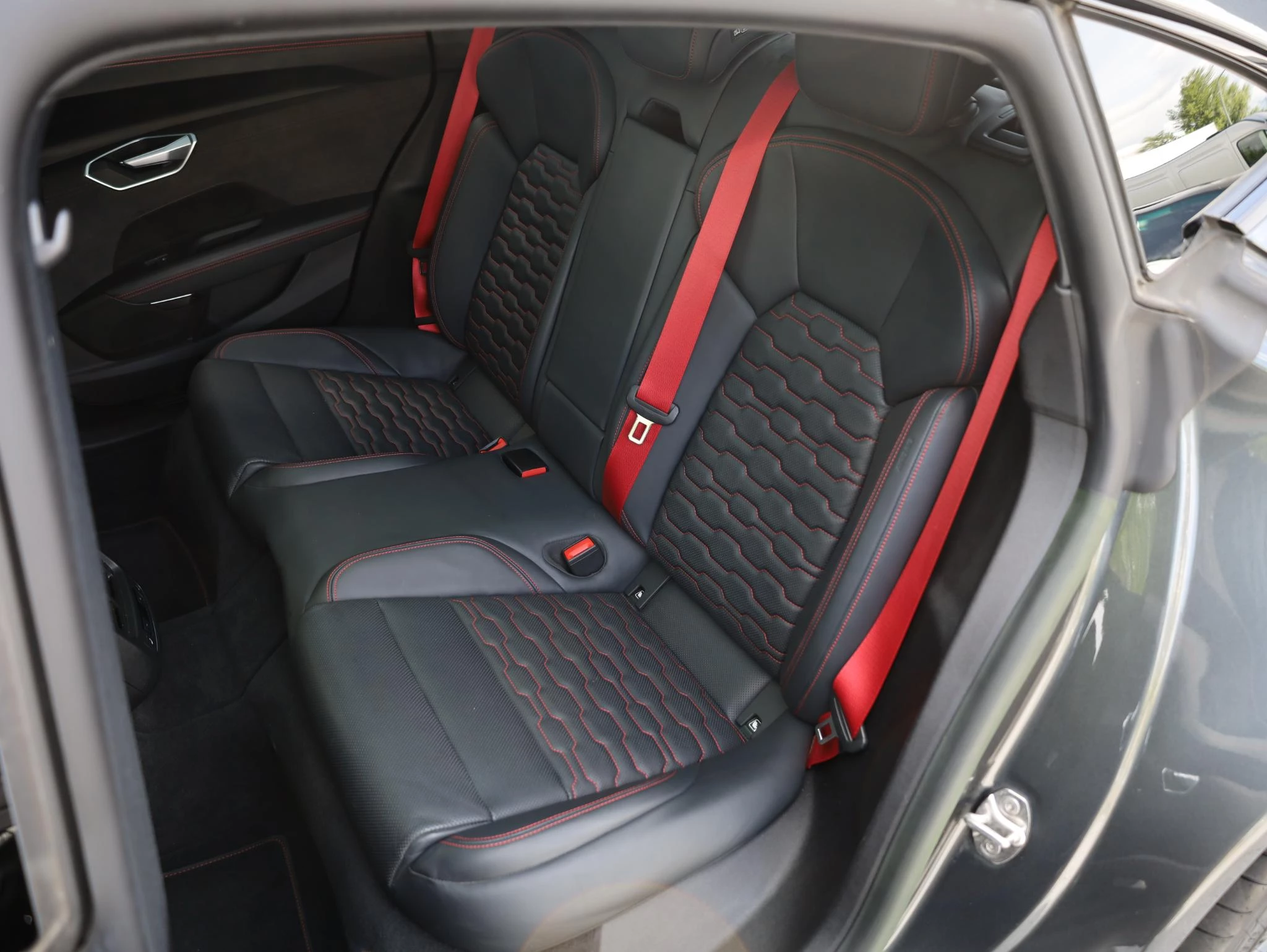 Hoofdafbeelding Audi e-tron GT