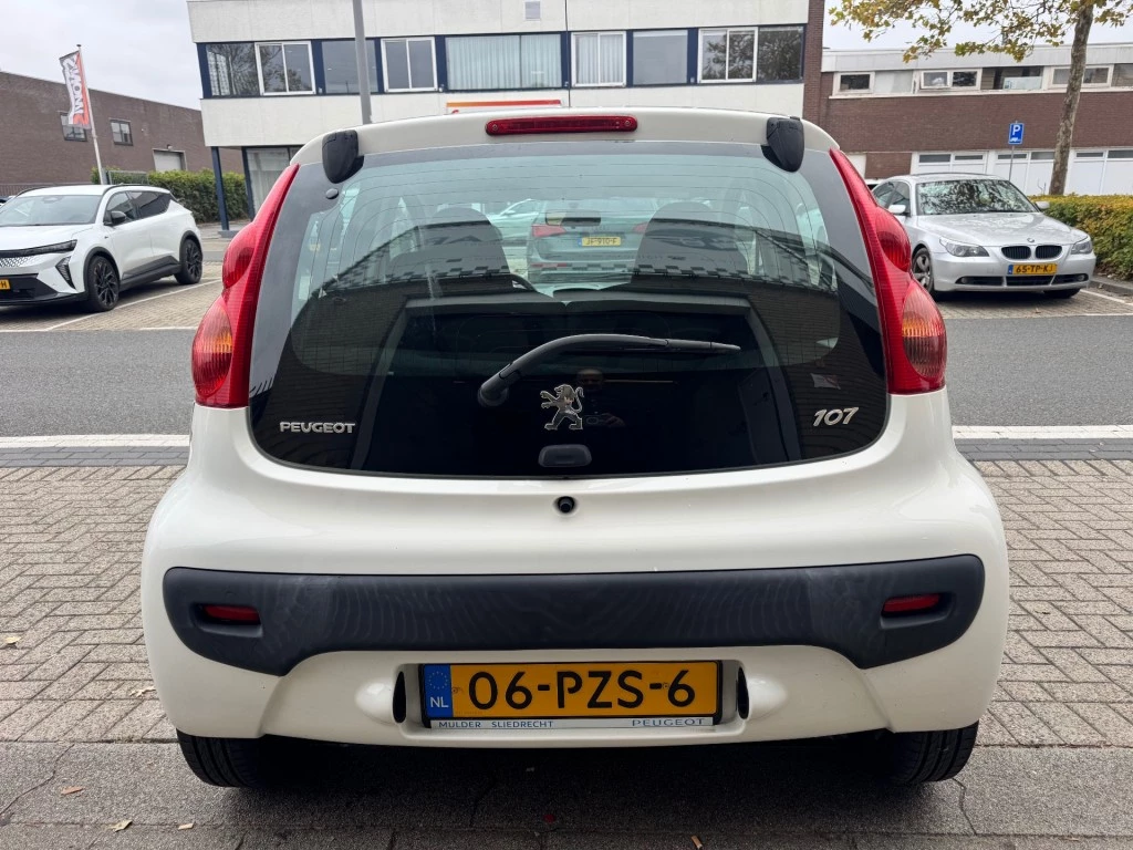 Hoofdafbeelding Peugeot 107
