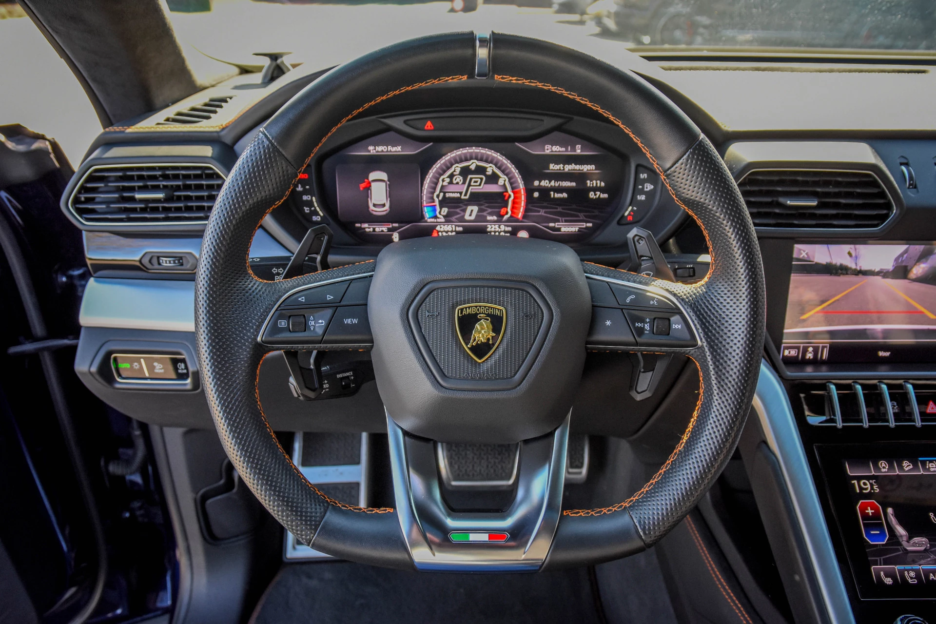 Hoofdafbeelding Lamborghini Urus