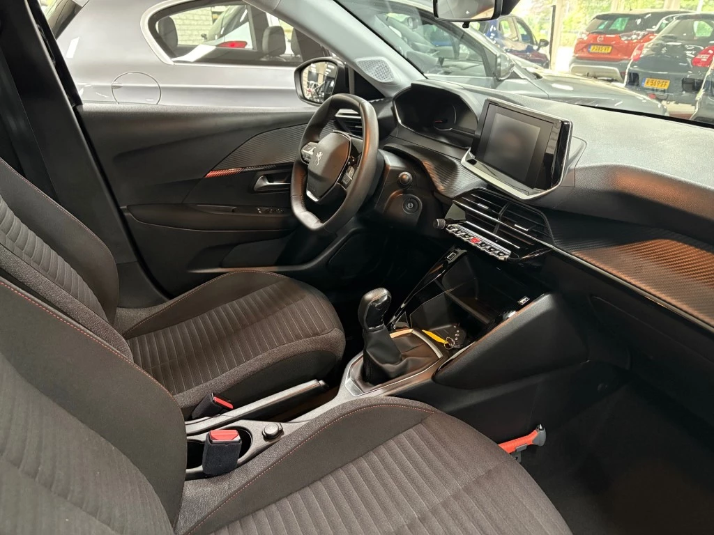 Hoofdafbeelding Peugeot 208
