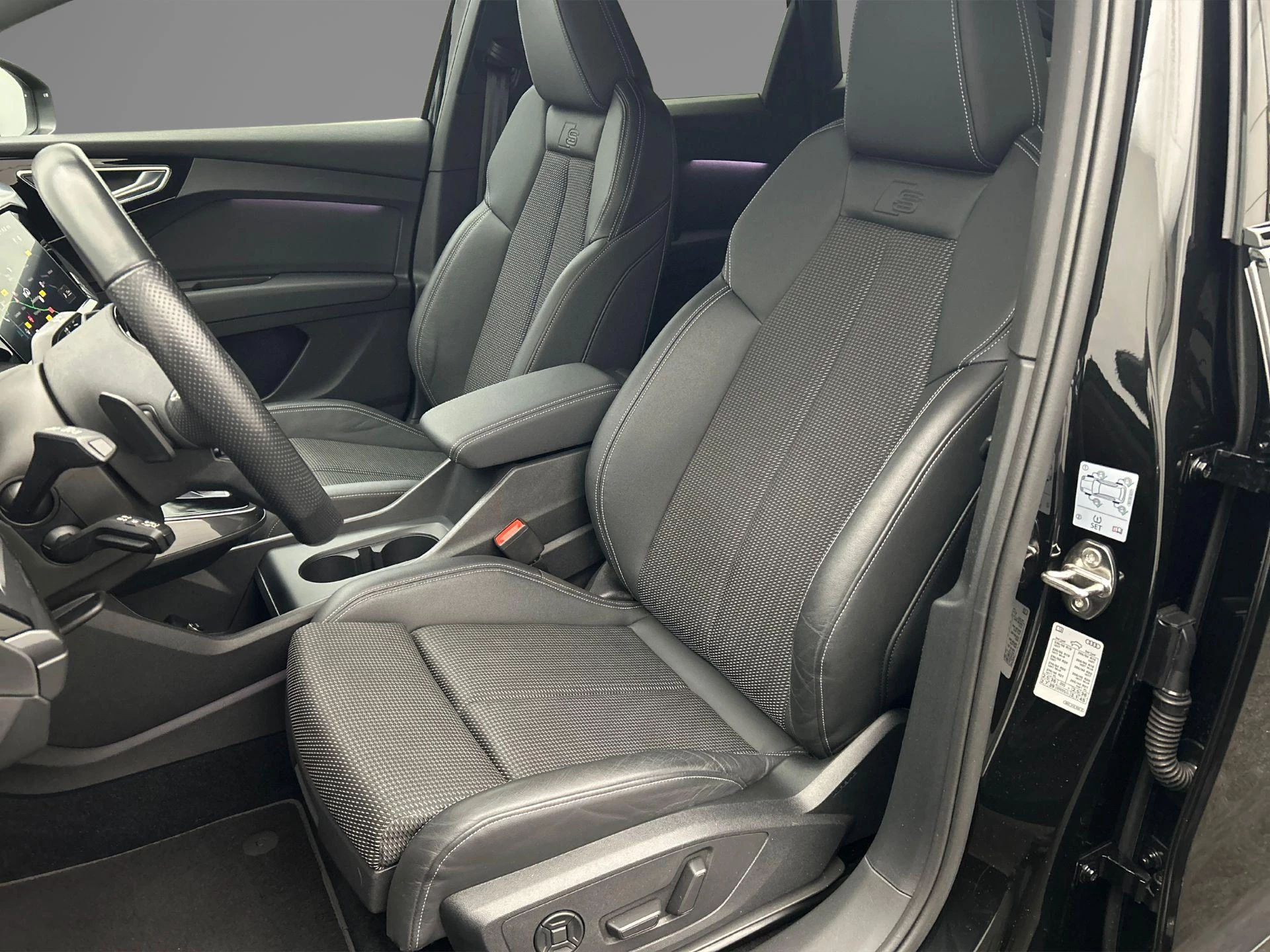 Hoofdafbeelding Audi Q4 e-tron