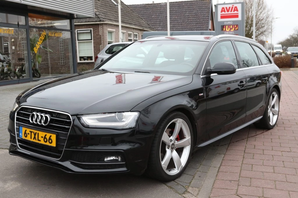 Hoofdafbeelding Audi A4