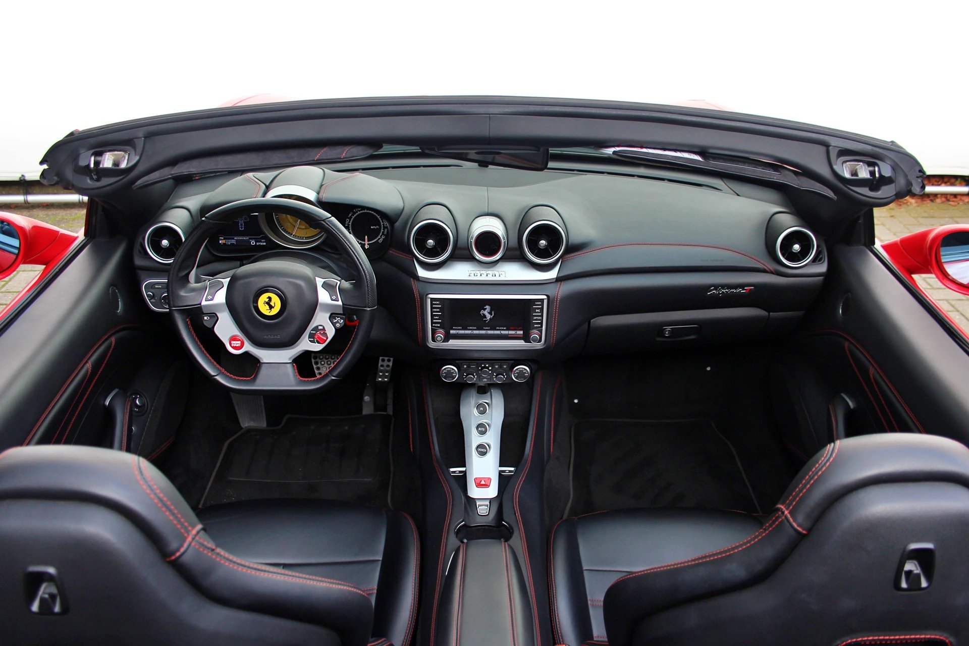 Hoofdafbeelding Ferrari California