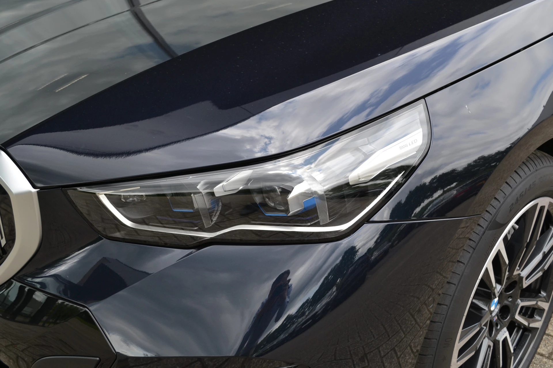 Hoofdafbeelding BMW i5