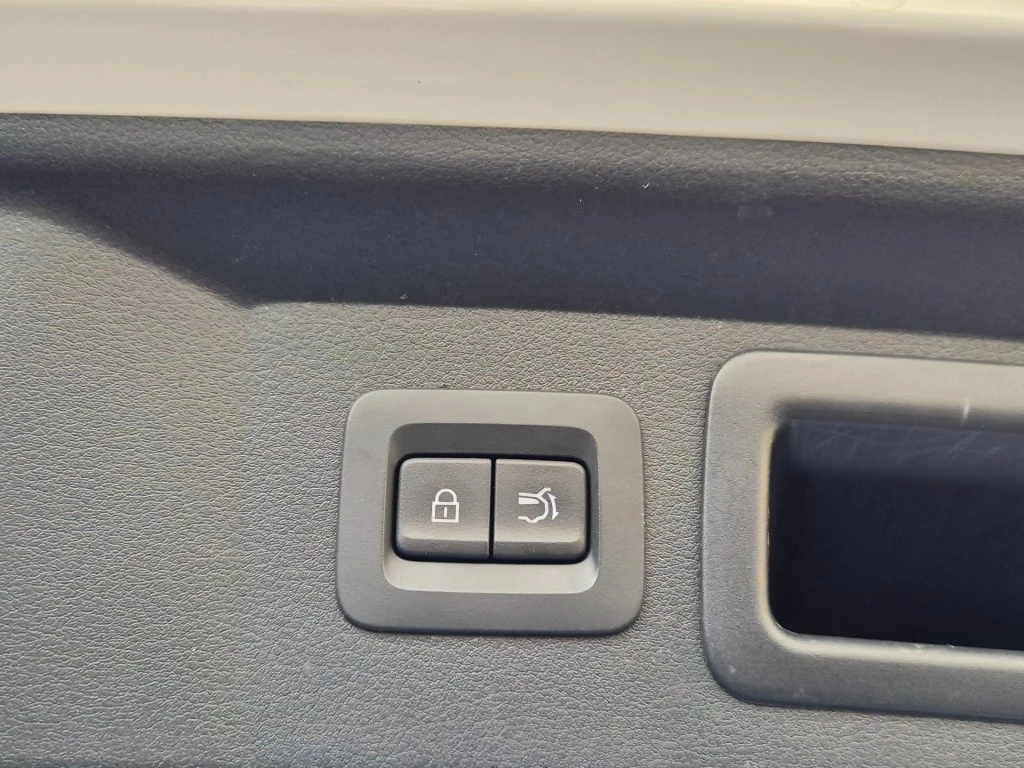 Hoofdafbeelding Mazda CX-60