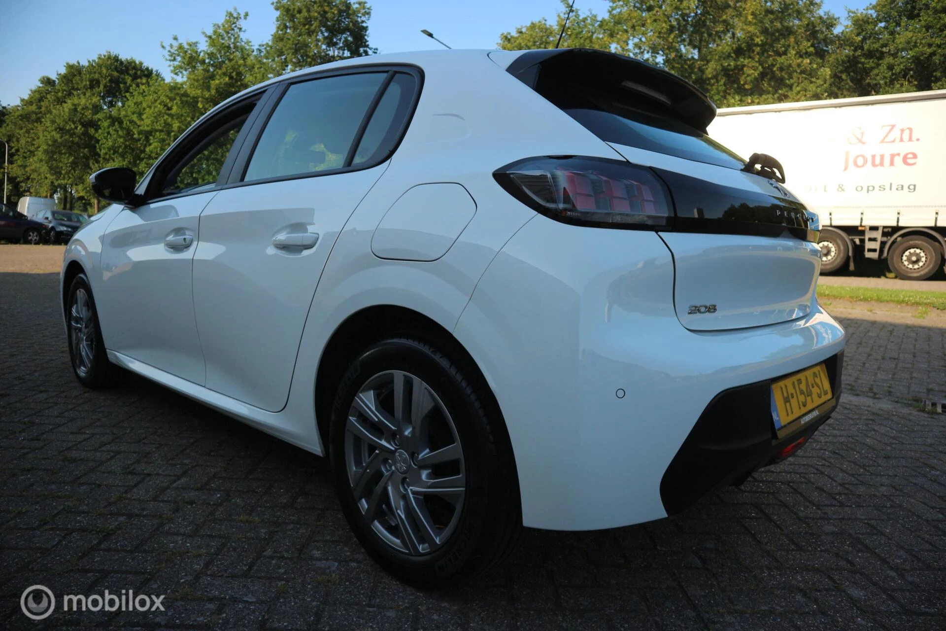 Hoofdafbeelding Peugeot 208
