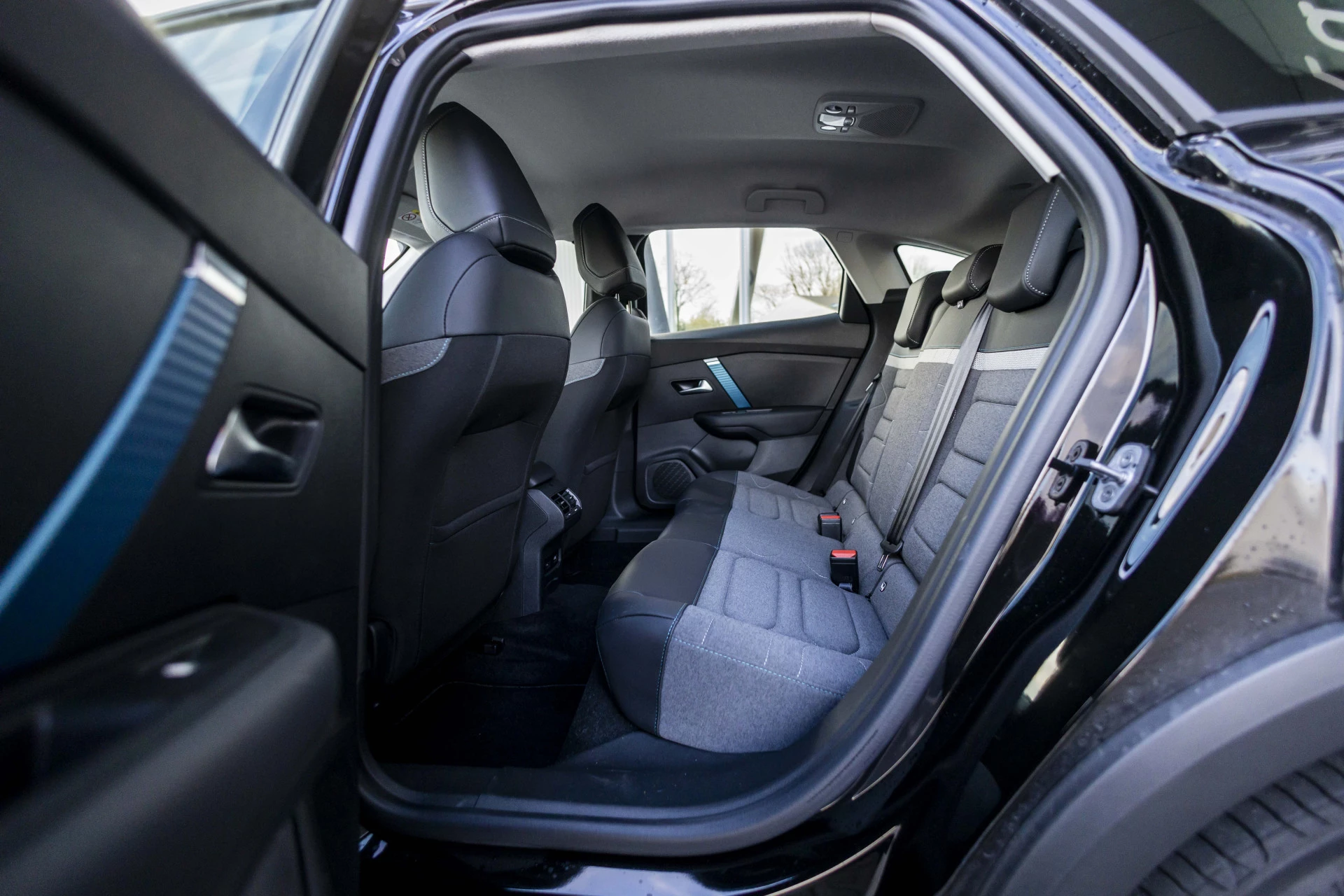 Hoofdafbeelding Citroën ë-C4