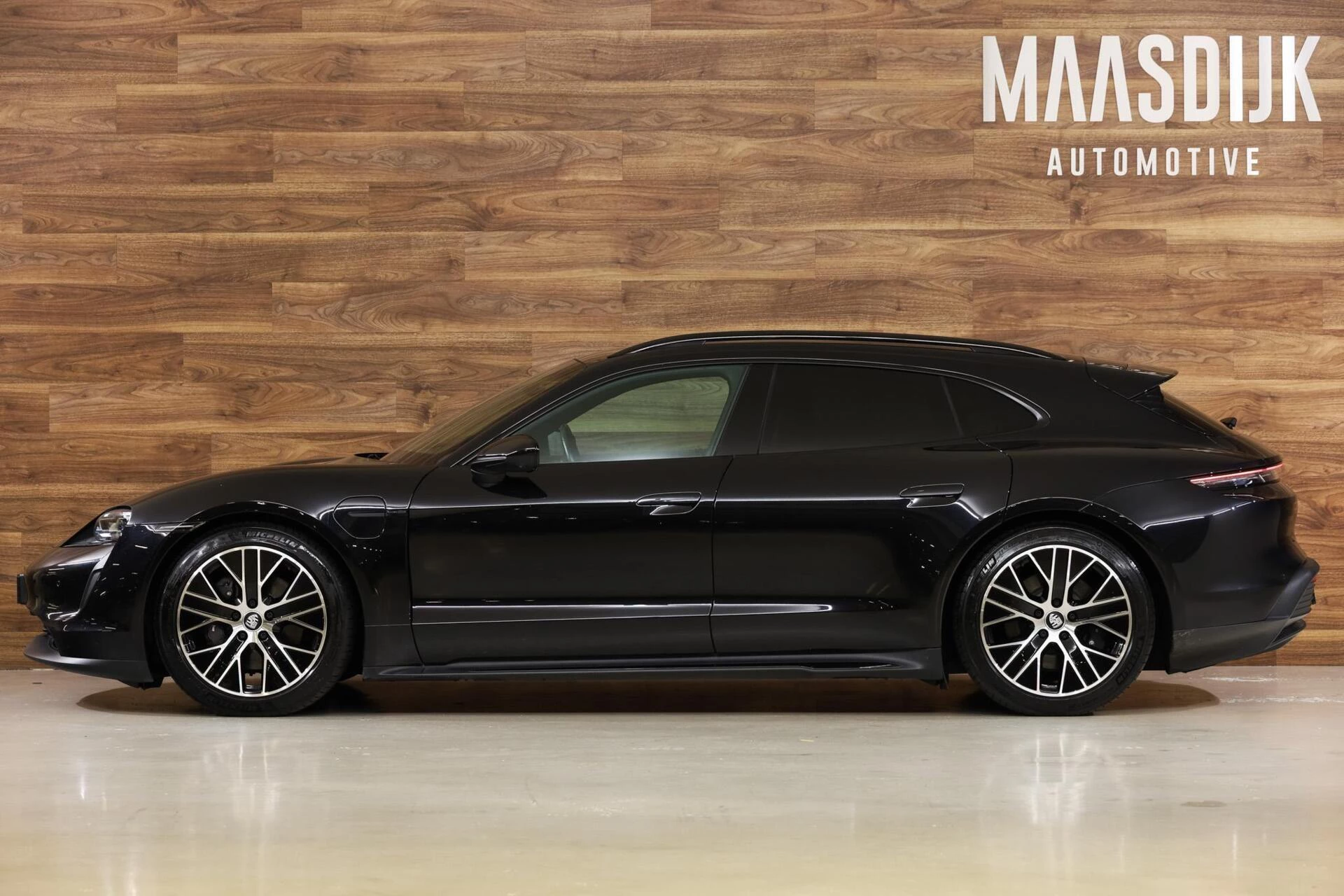 Hoofdafbeelding Porsche Taycan