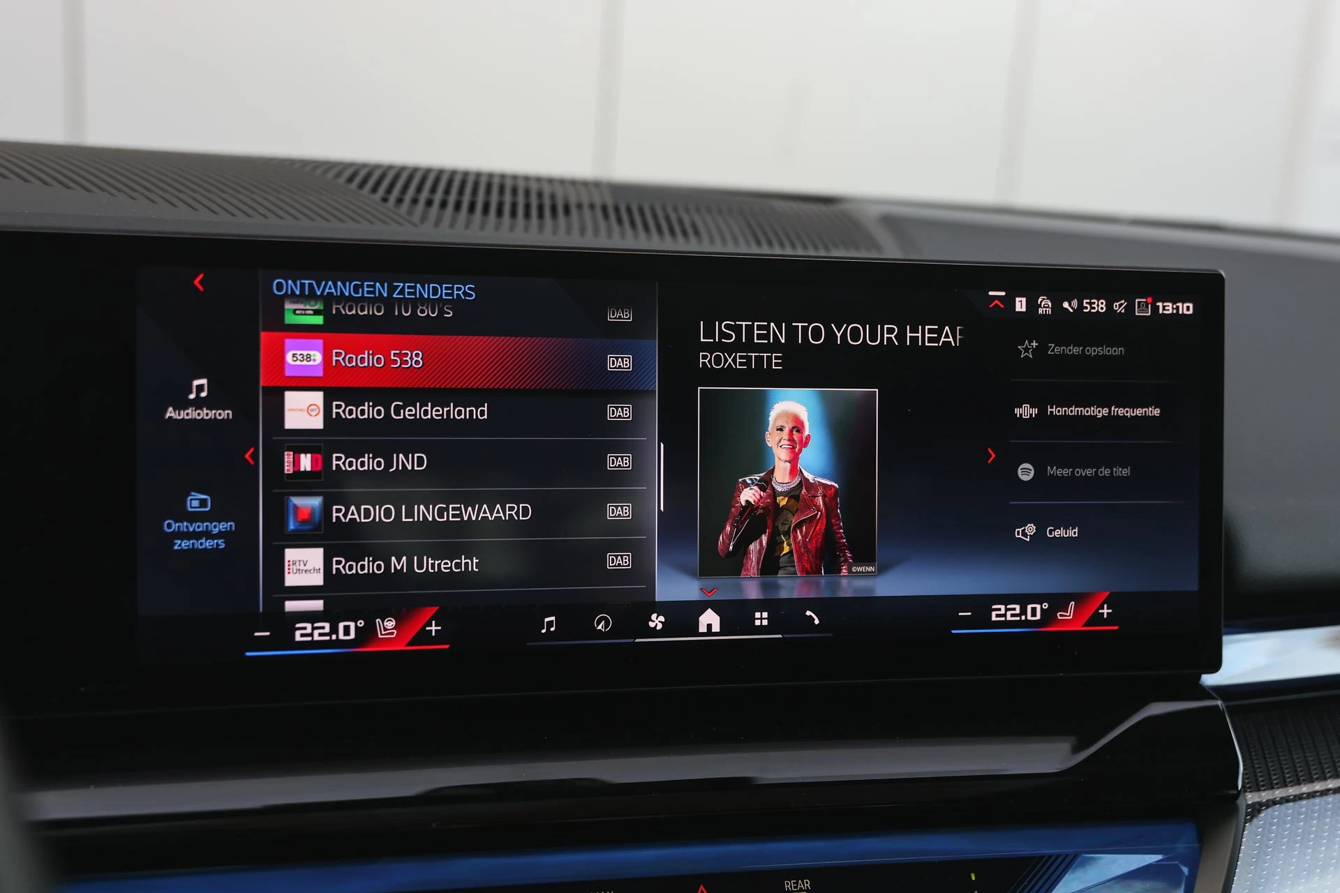 Hoofdafbeelding BMW i5