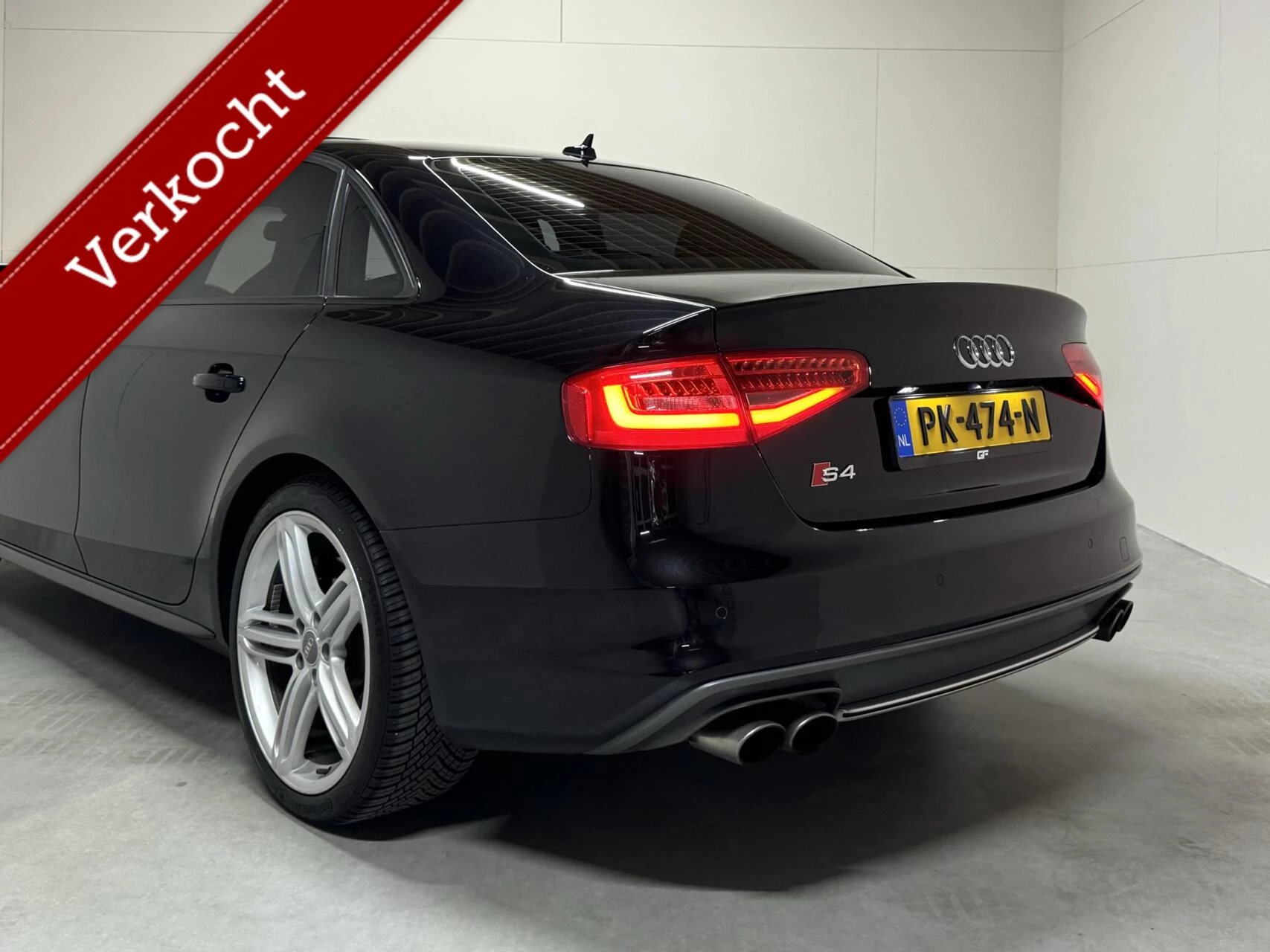 Hoofdafbeelding Audi S4