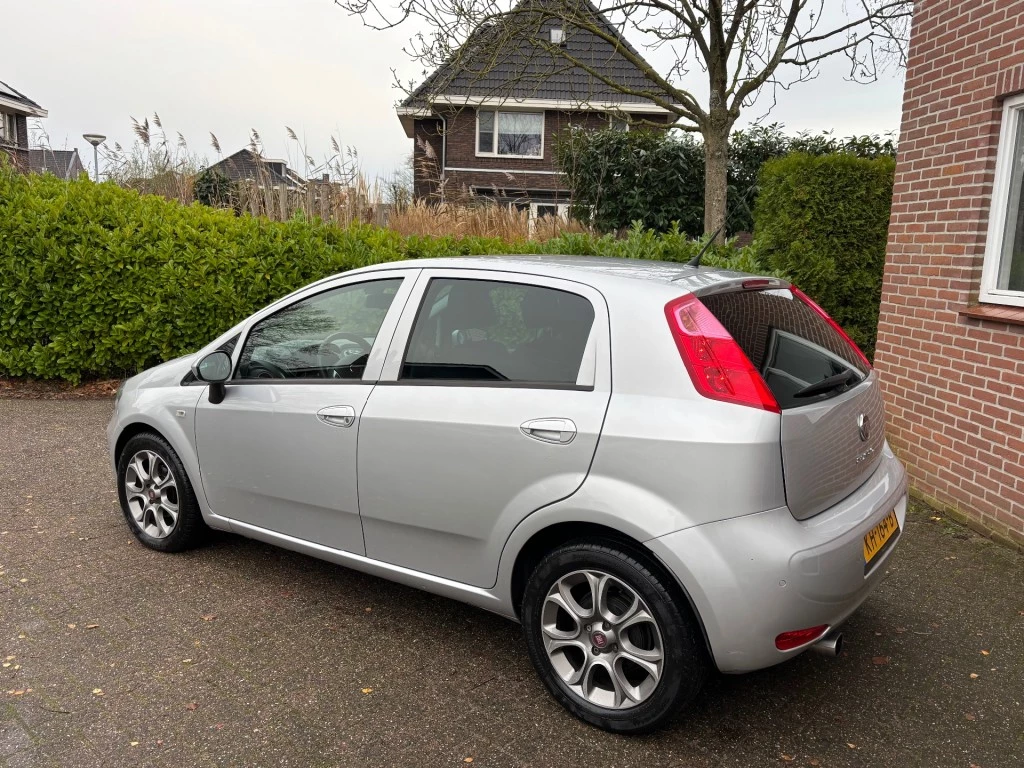 Hoofdafbeelding Fiat Punto