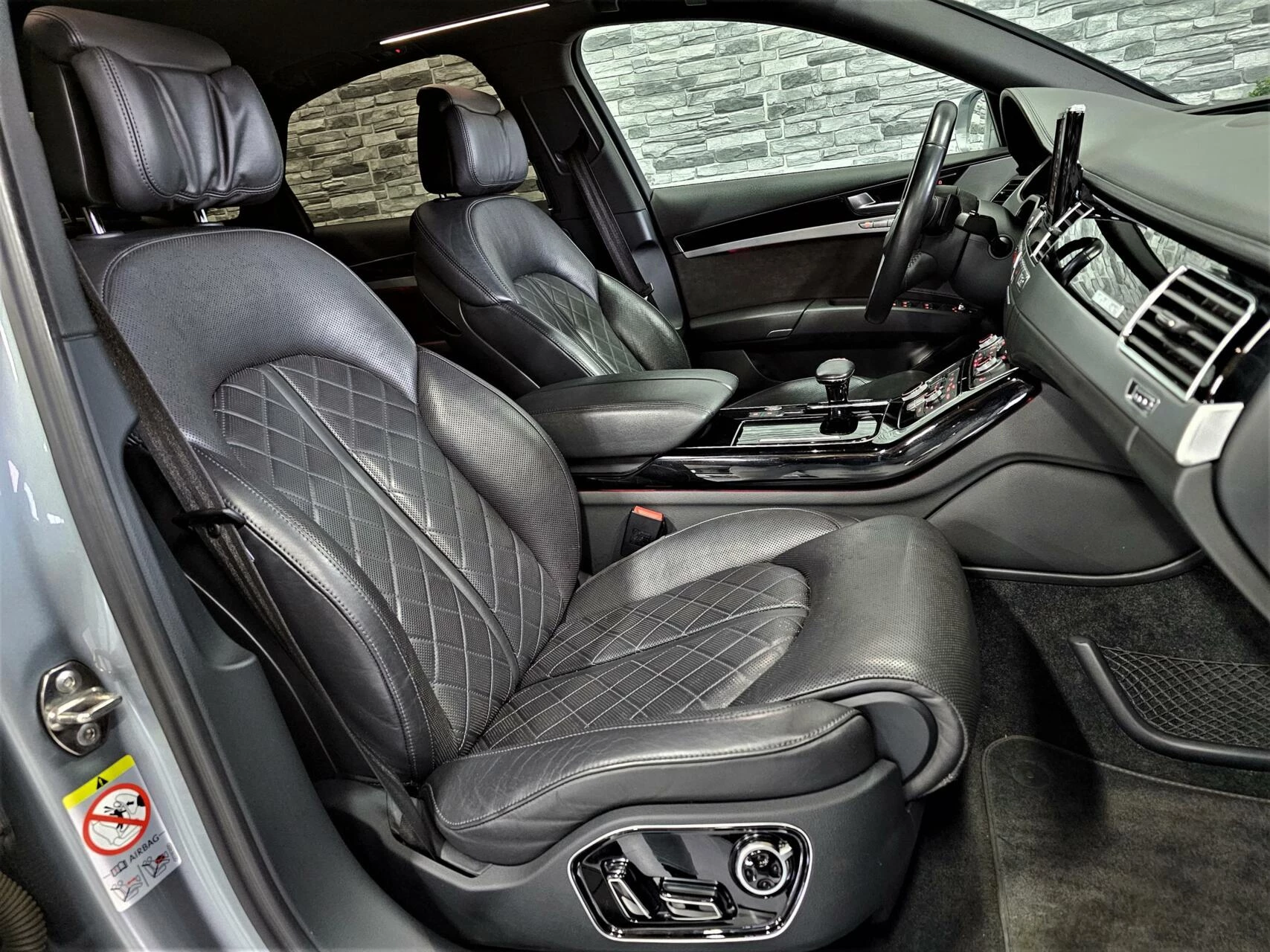 Hoofdafbeelding Audi A8