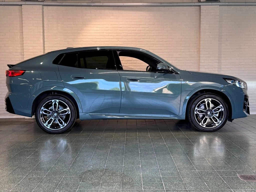 Hoofdafbeelding BMW X2