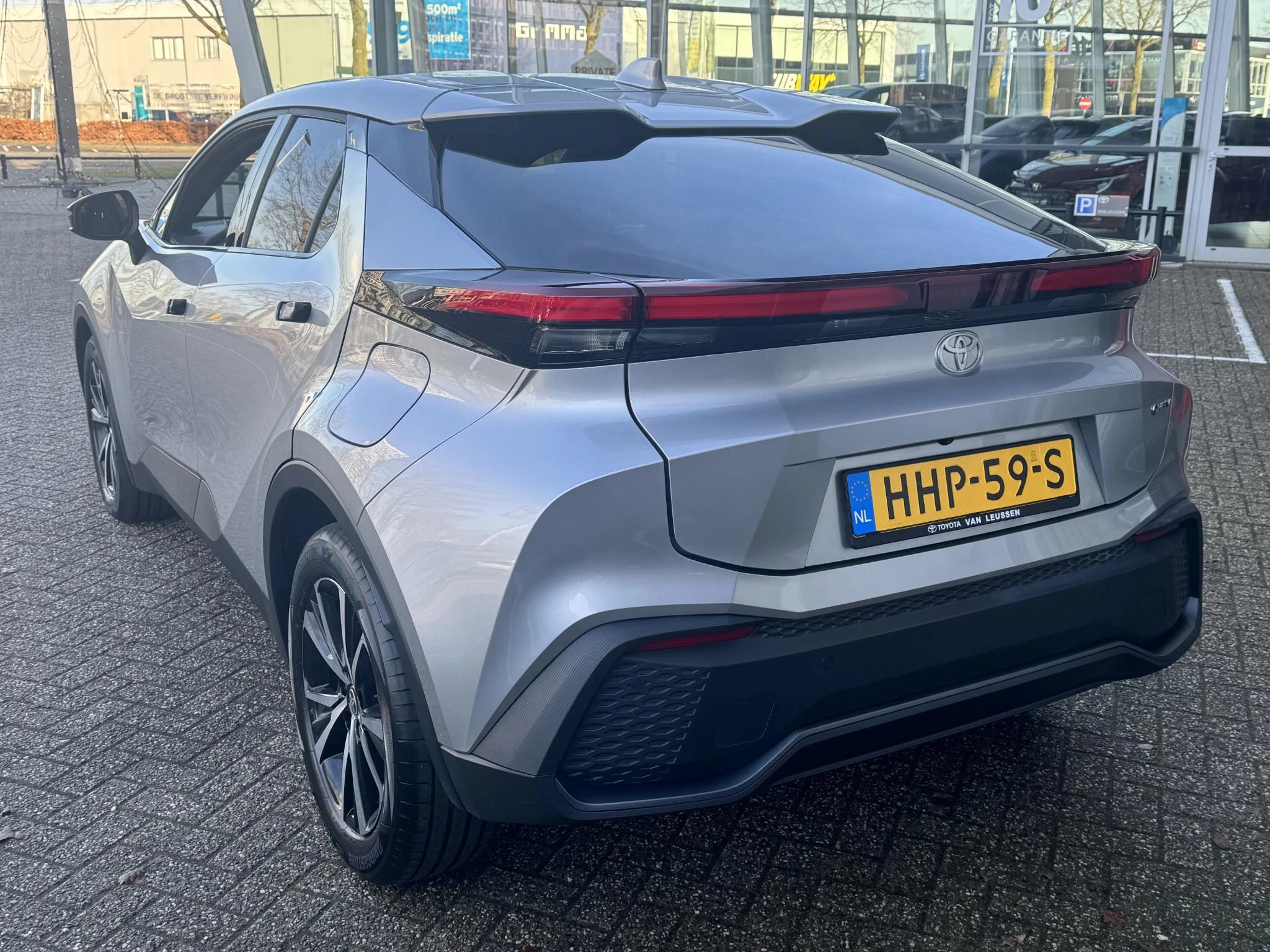 Hoofdafbeelding Toyota C-HR