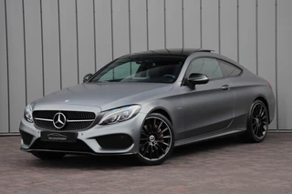 Hoofdafbeelding Mercedes-Benz C-Klasse Mercedes-Benz C-Klasse Coupé 250 Night Edition Aut9 | 211PK | Pano | Memory | Burmester | Sfeerverlichting | ILS | Seleniet Magno | NL-Auto | 2018.