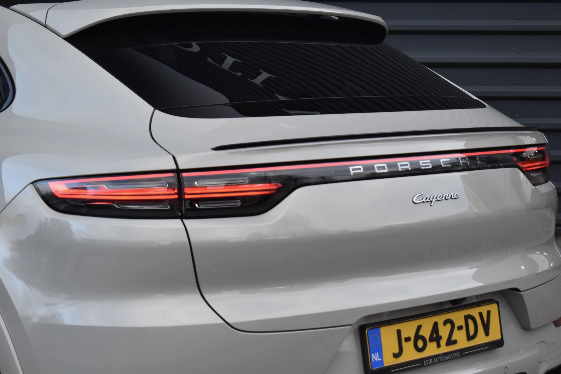 Hoofdafbeelding Porsche Cayenne