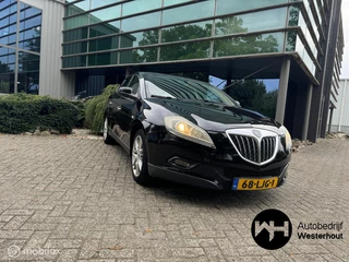 Hoofdafbeelding Lancia Delta Lancia Delta 1.4-16V Oro Dealer onderhouden Navigatie NWE APK