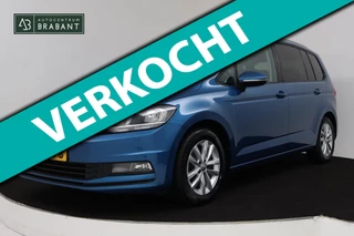 Volkswagen Touran 1.4 TSI Comfortline Business (PANORAMADAK, PARKEERSENSOREN, TREKHAAK, CAMERA, STOELVERWARMING, NAVIGATIE)
