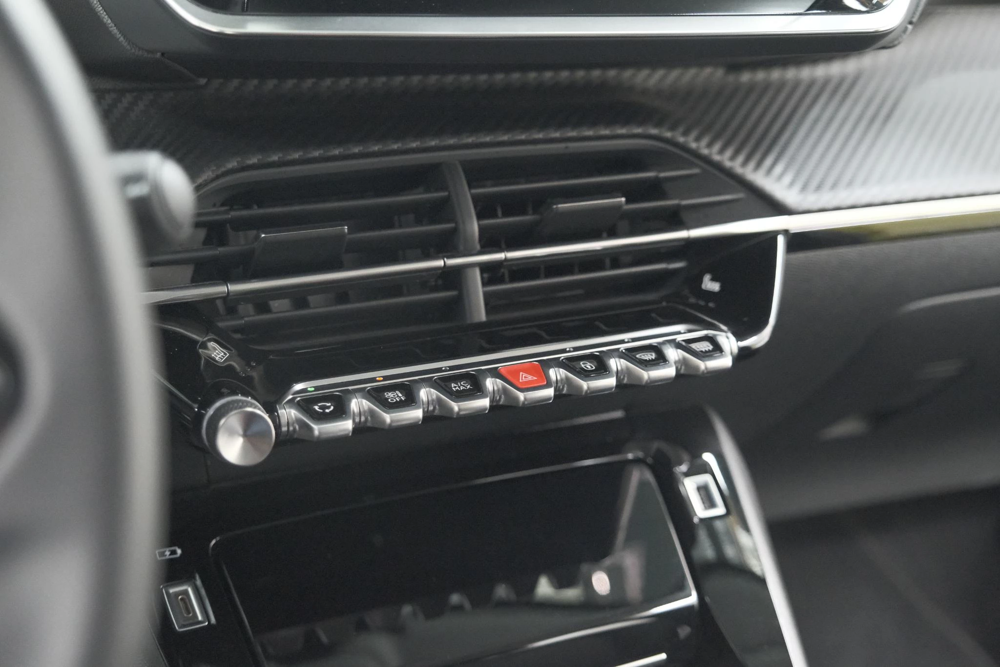 Hoofdafbeelding Peugeot e-208