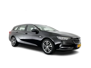 Hoofdafbeelding Opel Insignia Opel Insignia Sports Tourer 1.5 Turbo Business Executive Aut. *NAVI-FULLMAP | LEATHER-FABRIC | KEYLESS | DAB+ | SPORT-SEATS  | ECC | PDC | CRUISE | TOWBAR | CARPLAY | 18''ALU*