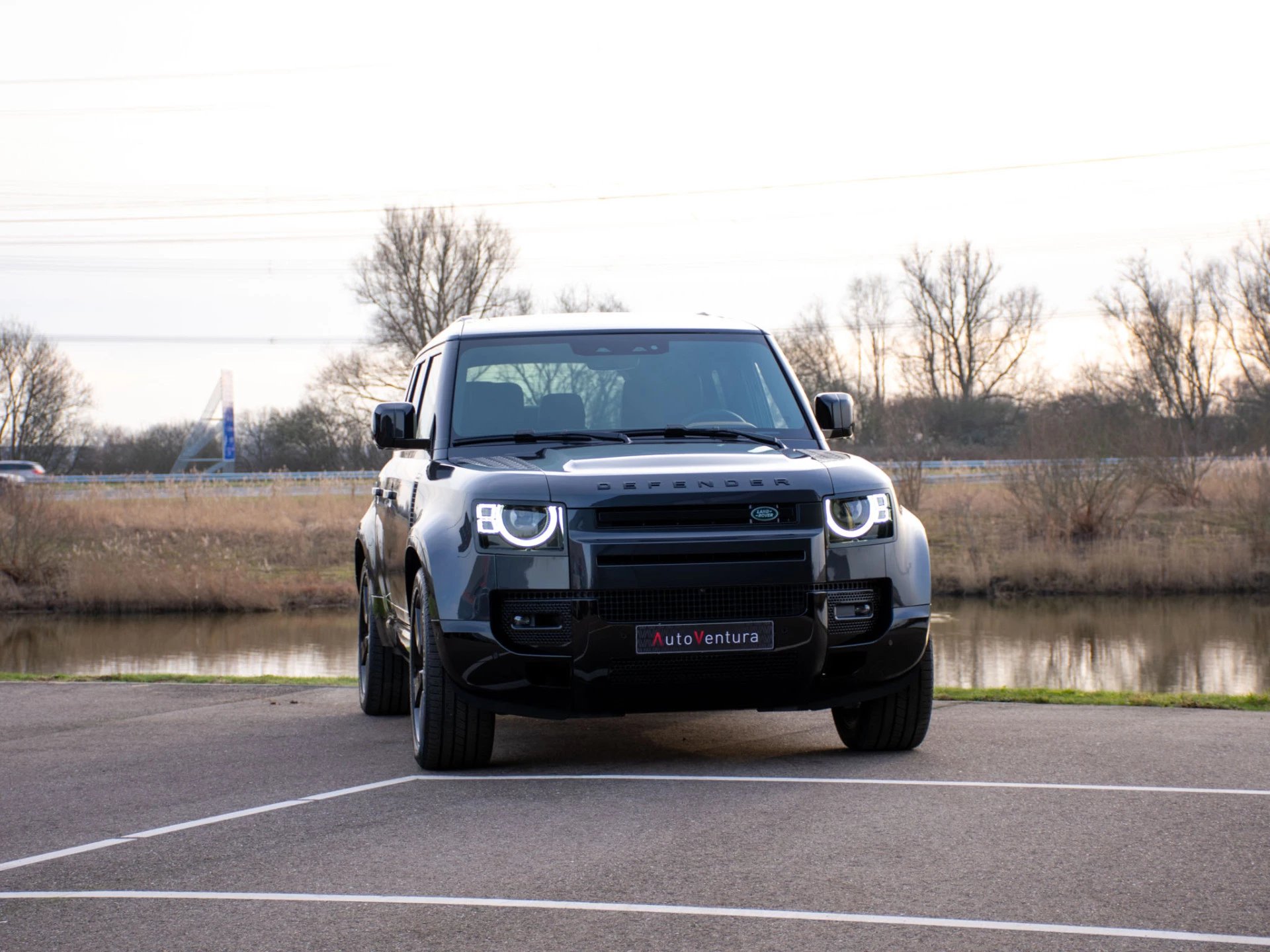 Hoofdafbeelding Land Rover Defender