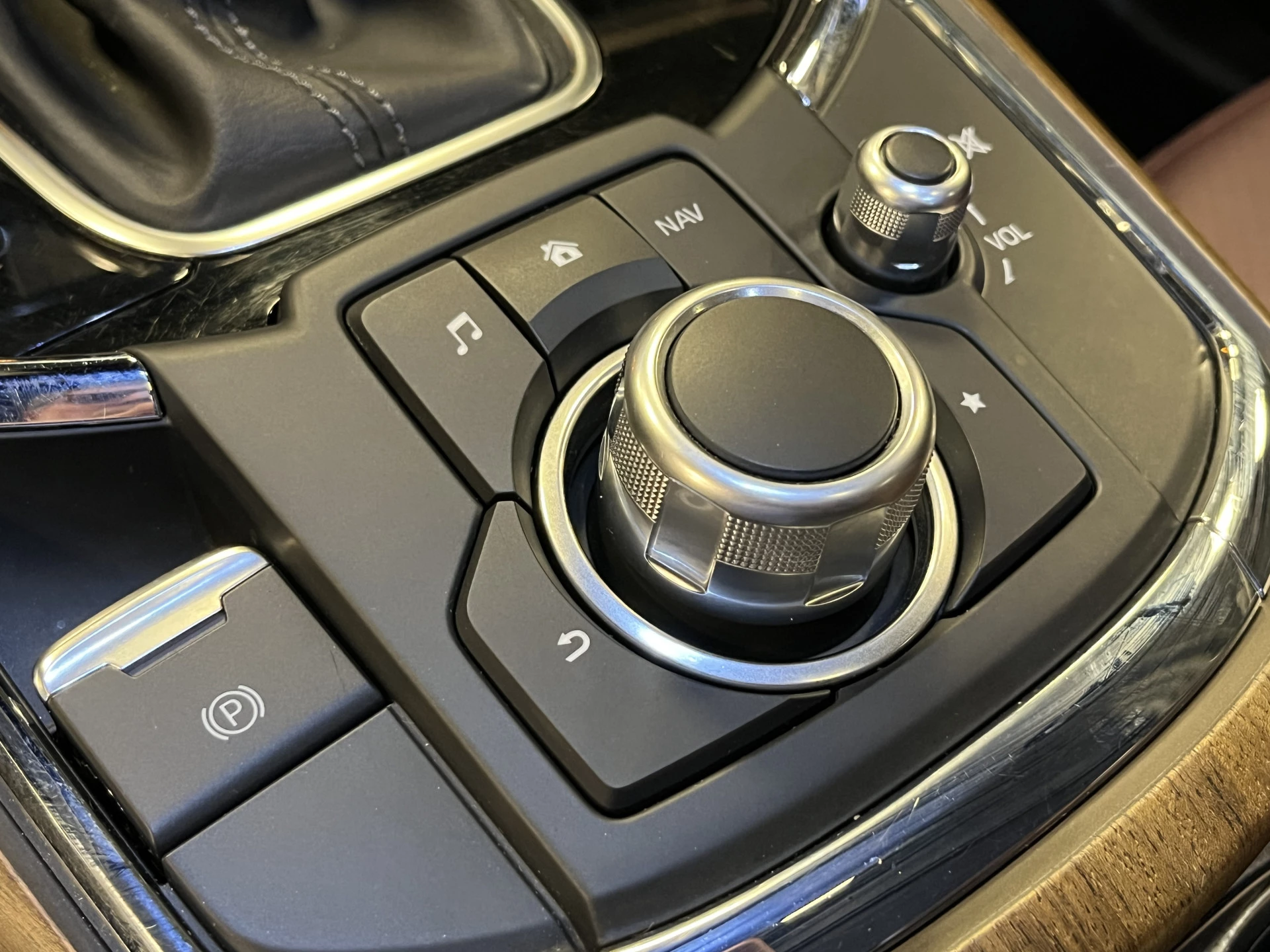 Hoofdafbeelding Mazda CX-9