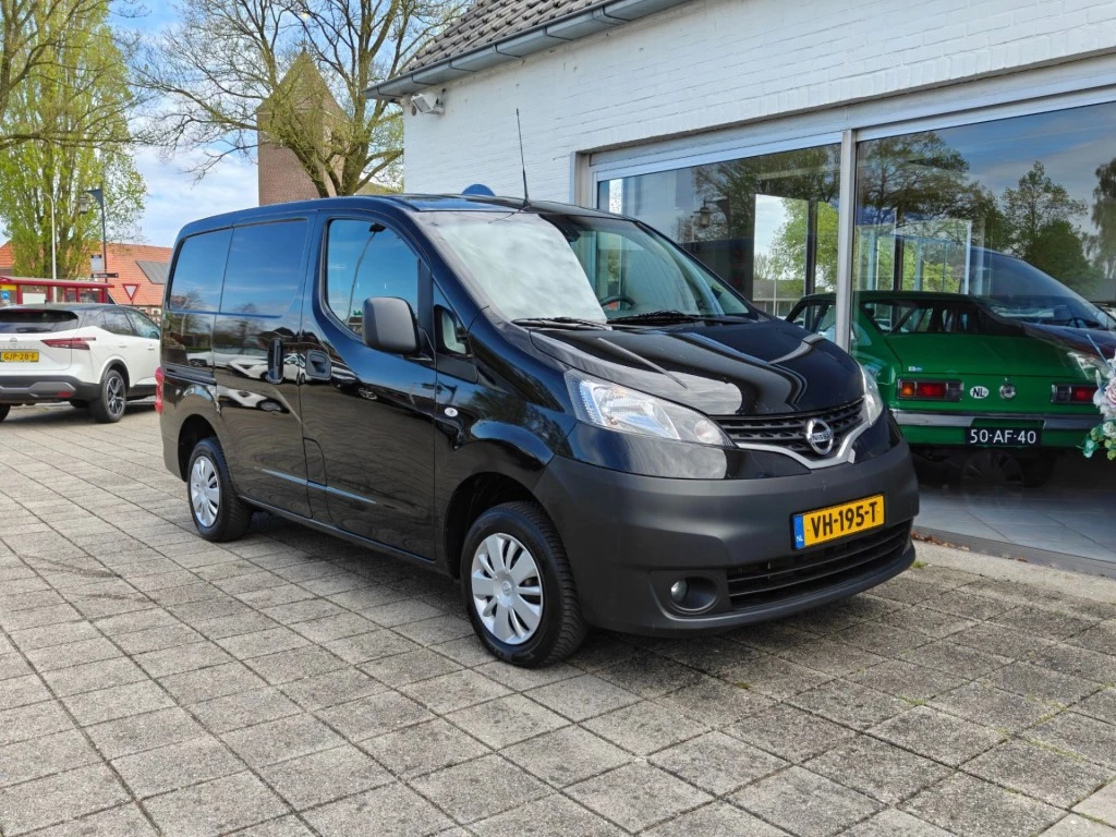Hoofdafbeelding Nissan NV200