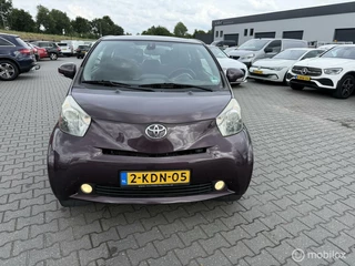 Toyota iQ 1.0 VVTi  aspirine