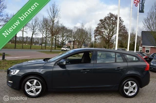 Volvo V60 1.6 D2 Kinetic 2013|Clima|Cruise|Navi|LED