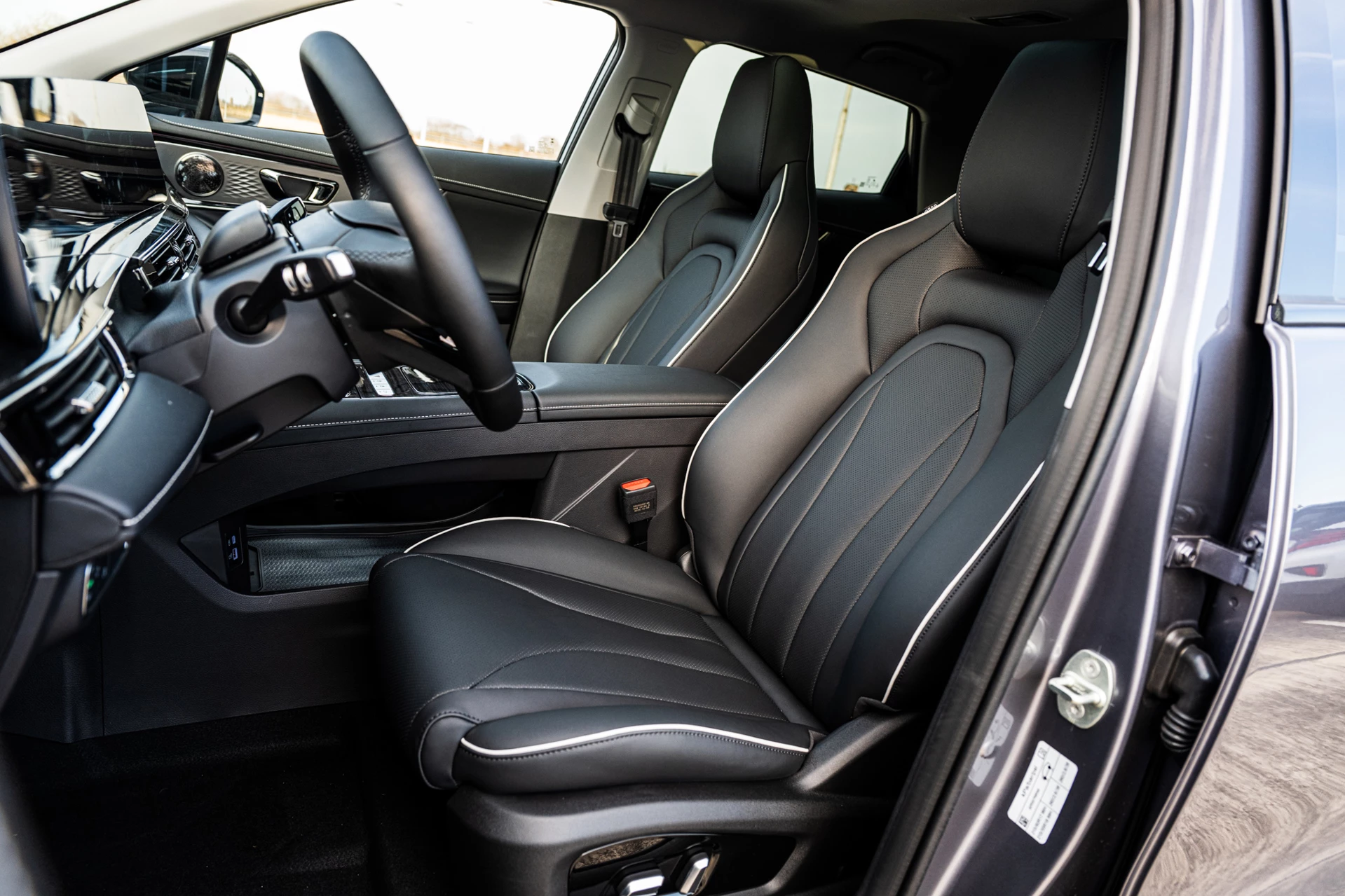 Hoofdafbeelding Omoda 5 SHS