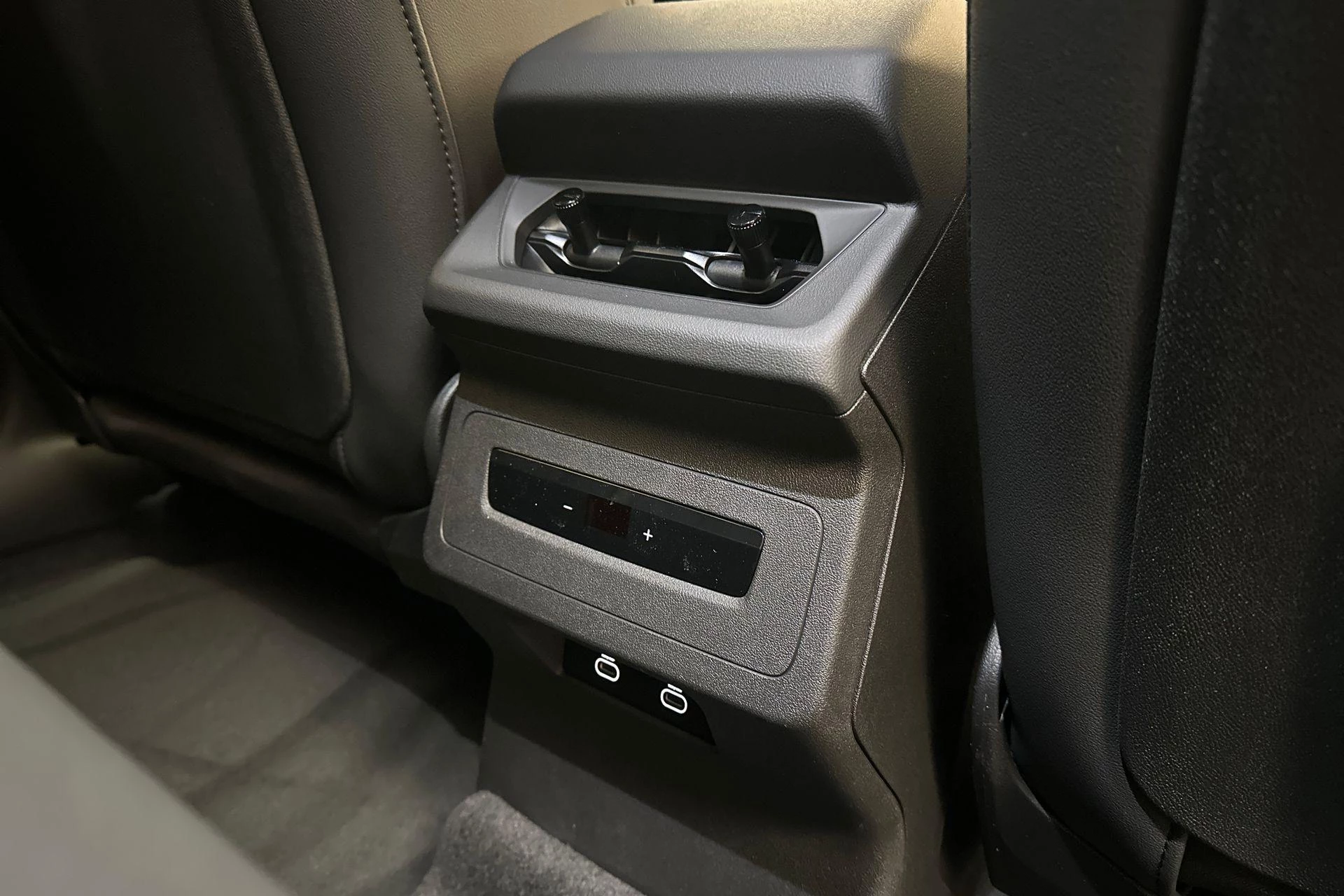 Hoofdafbeelding Audi Q6 e-tron