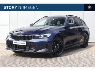 BMW 3 Serie Touring 330e xDrive M Sport Automaat / Trekhaak / Panoramadak / Sportstoelen / Comfort Access / Achteruitrijcamera / Adaptieve LED / Active Cruise Control