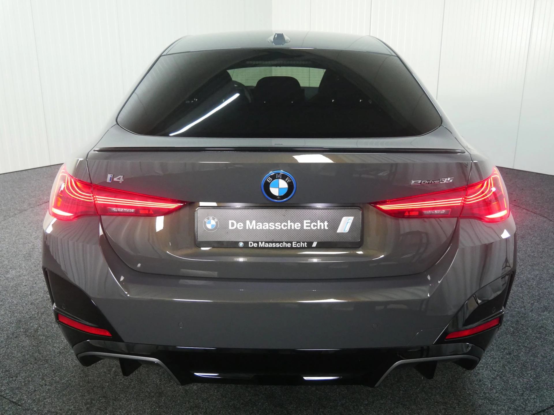 Hoofdafbeelding BMW i4