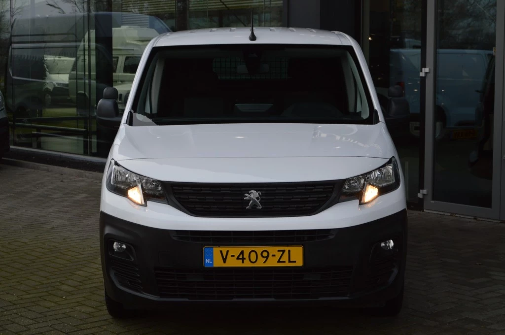 Hoofdafbeelding Peugeot Partner