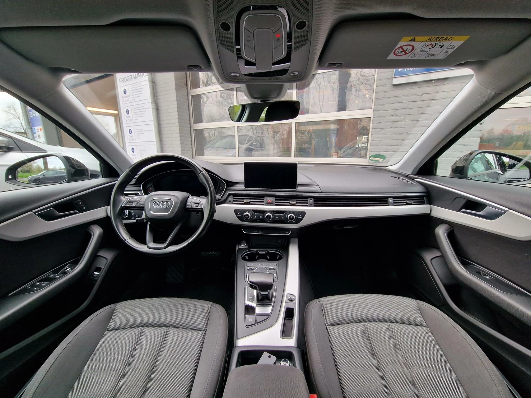 Hoofdafbeelding Audi A4
