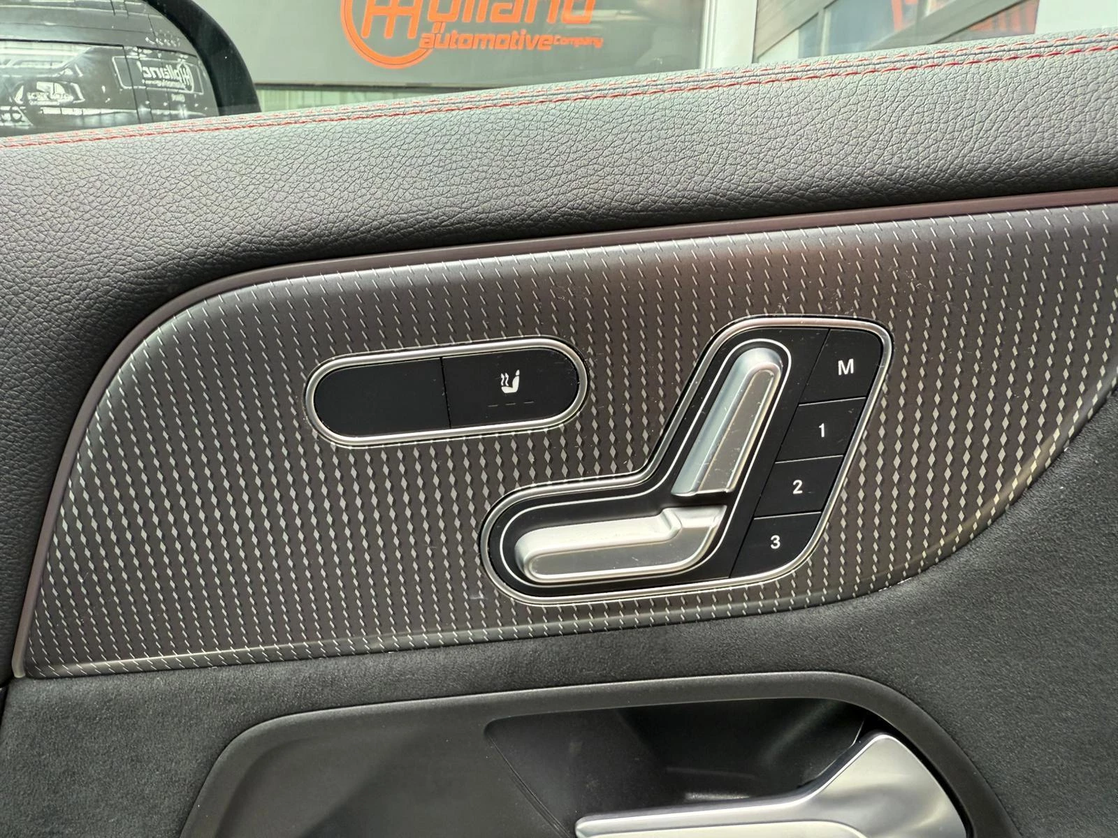 Hoofdafbeelding Mercedes-Benz EQA