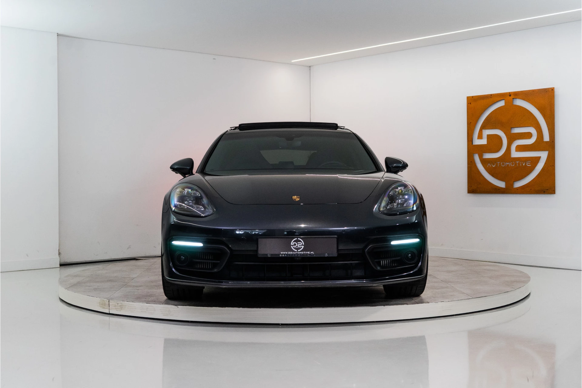 Hoofdafbeelding Porsche Panamera