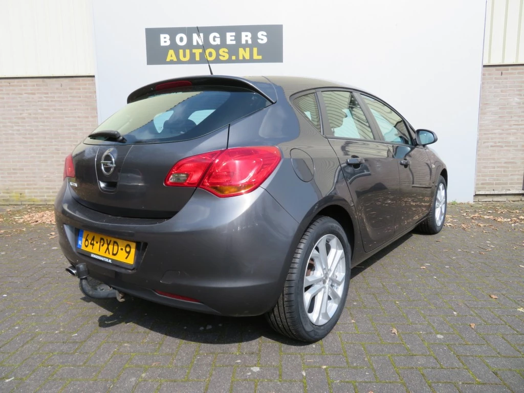Hoofdafbeelding Opel Astra