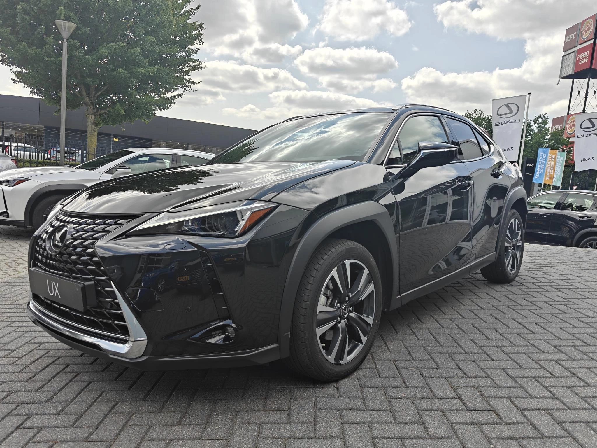 Hoofdafbeelding Lexus UX